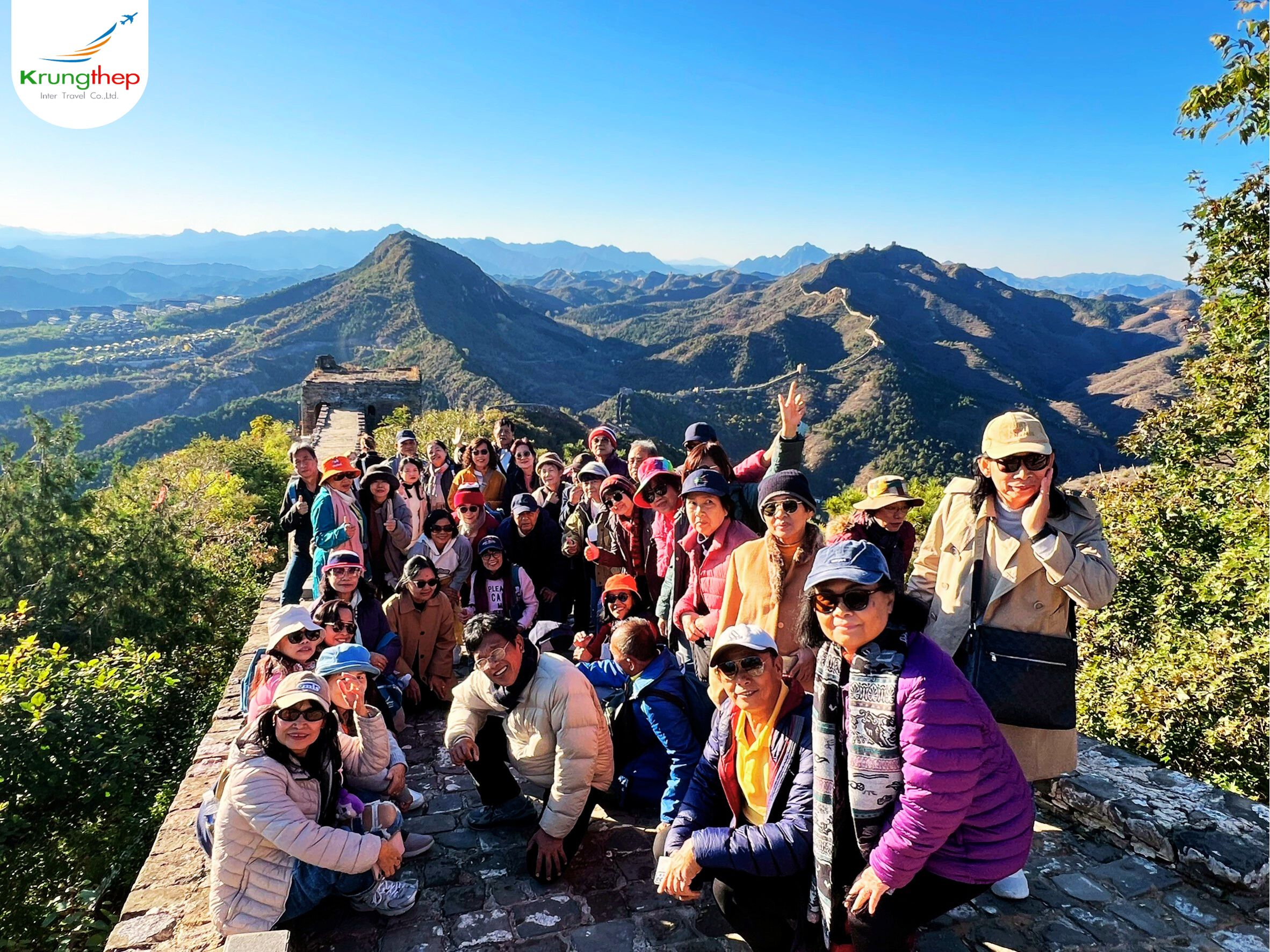 ขอบพระคุณคณะ จ.ชลบุรี รุ่นที่ 1 เลือกใช้บริการท่องเที่ยวกรุ๊ปเหมา ปักกิ่ง กำแพงเมืองจีน (ด่านซือหม่าไถ) วันที่ 19-23 ตุลาคม 2568 จำนวน 46 ท่าน สายการบิน VIETJET AIR [VZ]