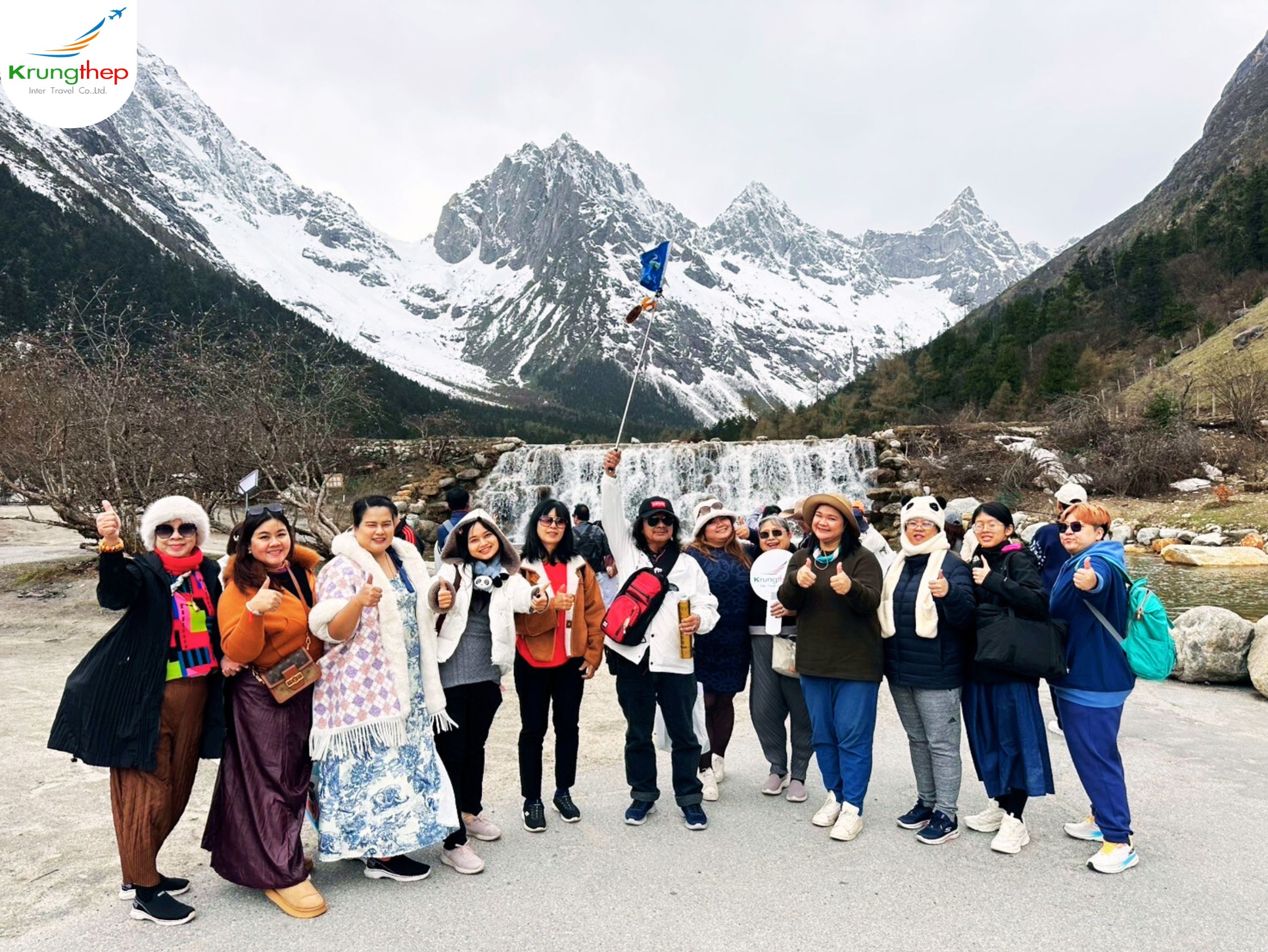 ขอบพระคุณคณะฉะเชิงเทรา เลือกใช้บริการจัดท่องเที่ยว Private Trip เดินทาง เฉิงตู สี่ดรุณี ปี้เผิงโกว พระใหญ่เล่อซาน วันที่ 6-10 พฤษภาคม 2568 สายการบิน VIETJET AIR [VZ] กับ บ.กรุงเทพฯ อินเตอร์ แทรเวล จำกัด ในครั้งนี้ จำนวน 12 ท่าน